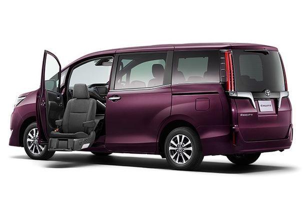 carlineup_esquire_welcab_p_liftup_5_01_pc
