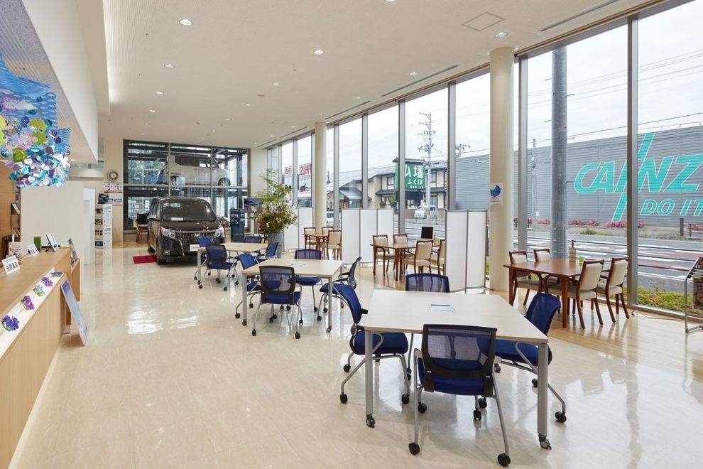 福島鎌田店 店内