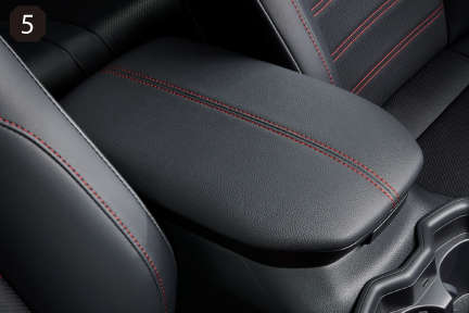 rav4phv_feature_img22