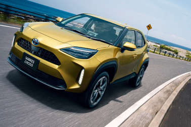 ヤリスクロス exterior