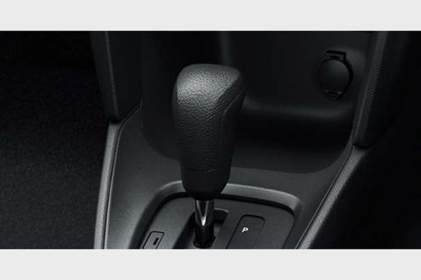 yariscross_grade_img25