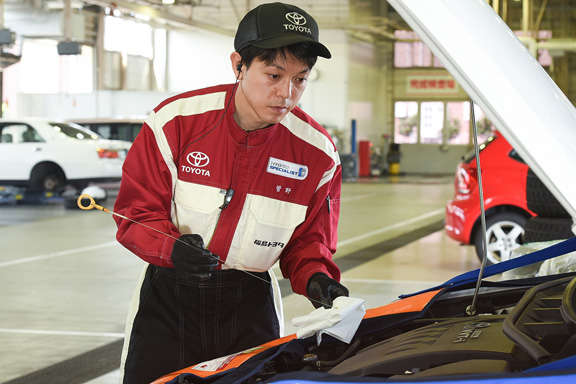 定期点検  アフターサービス  福島トヨタ自動車