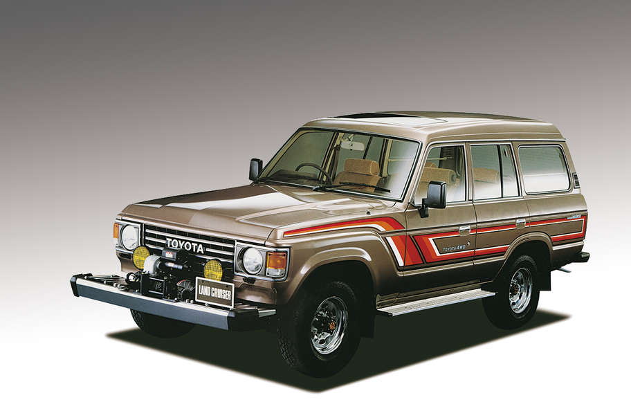TOYOTA-LANDCRUISER-60-SERIES_pc2