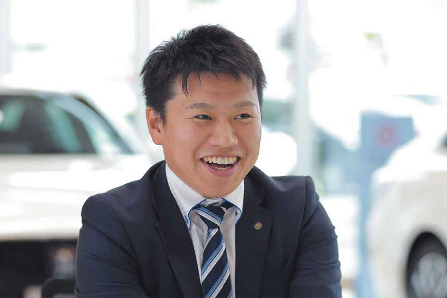 採用情報