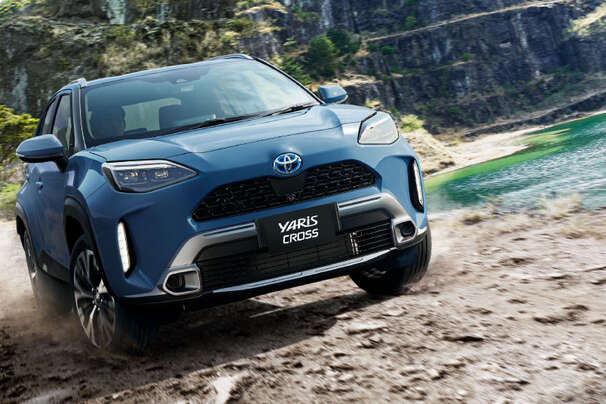 yariscross_top_img04