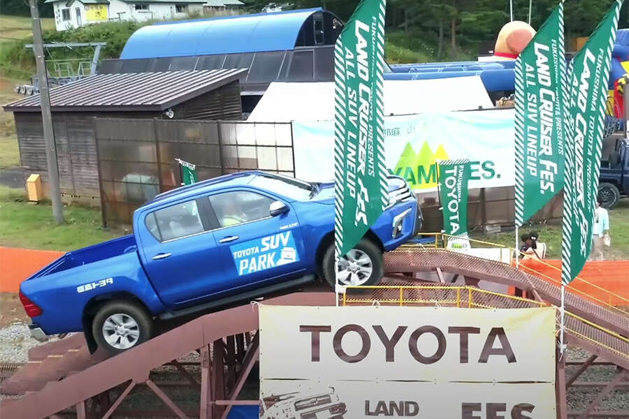 SUVパーク