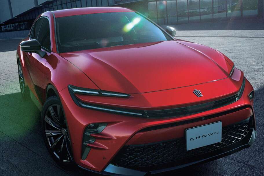 SPORT Z(2.5Lハイブリッド車)