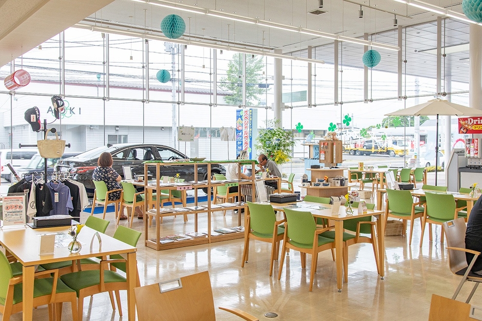 郡山富久山店 店内