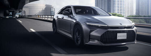 クラウン | 走行性能 | 福島トヨタ自動車