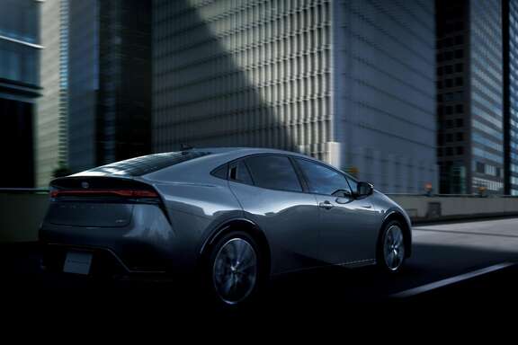 Z（ハイブリッド・2WD）