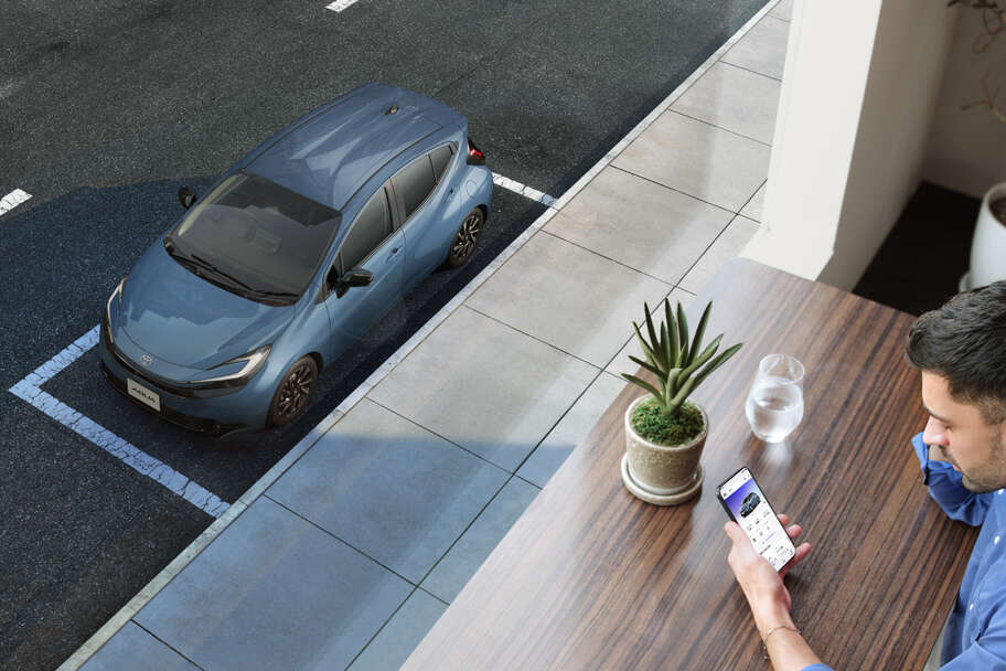 アクア コネクティッド