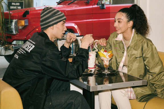 タフツイルコーチジャケット