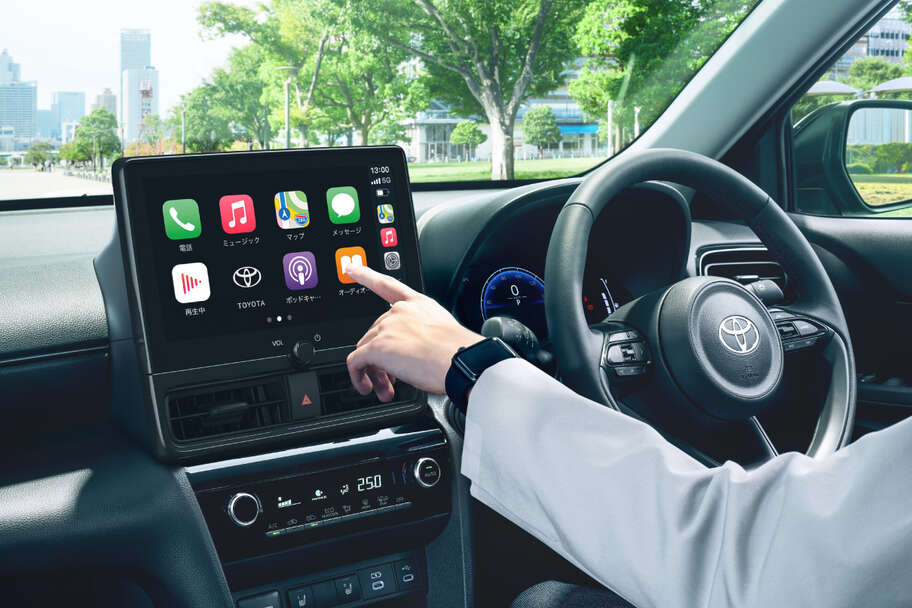 yariscross_top_img07