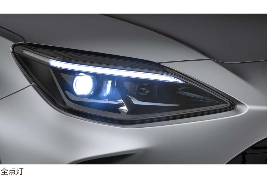 yariscross_design_img11