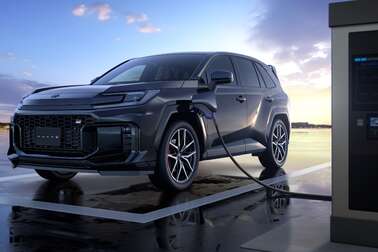 GR SPORT（プラグインハイブリッド）