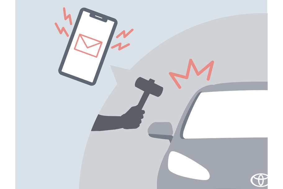 bz4xtouring_connected_img14