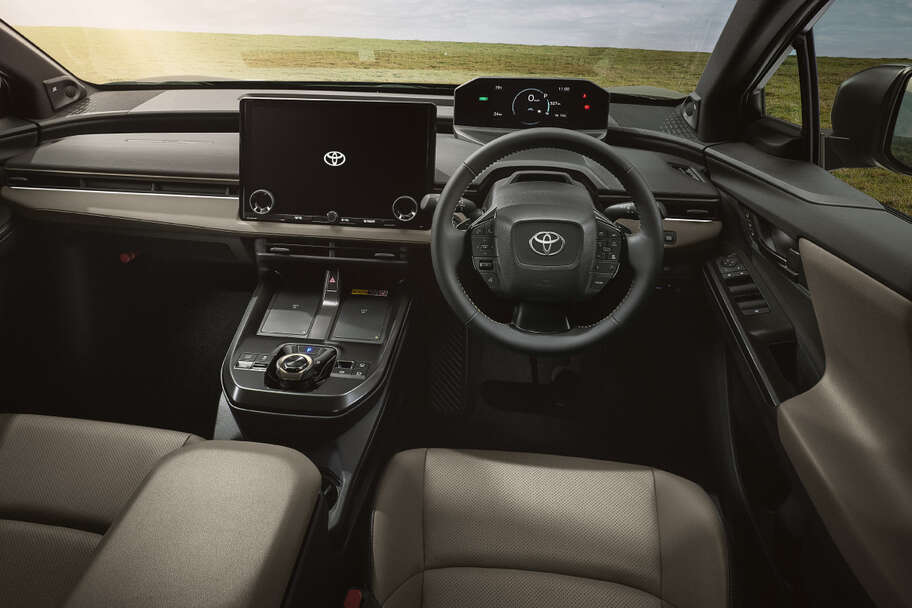 bz4xtouring_design_img11