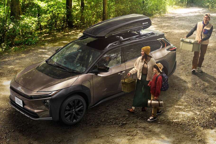 【モデル入り素材】Z（4WD）