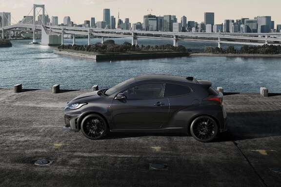 RZ［GR-DAT（8AT・4WD）］