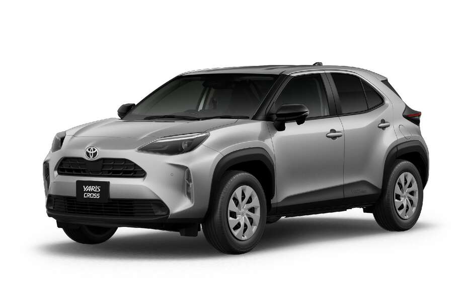 U（ハイブリッド・2WD）
