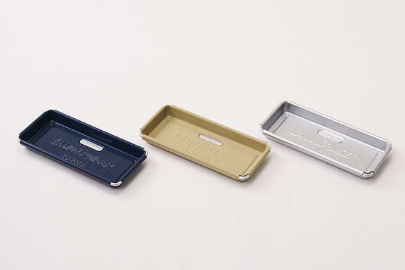 DESKTOP-TRAY---LC-EDITION_a_03
