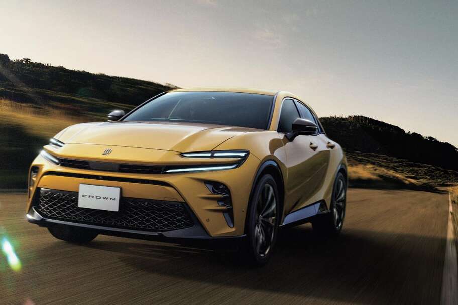 SPORT Z（2.5Lハイブリッド車）